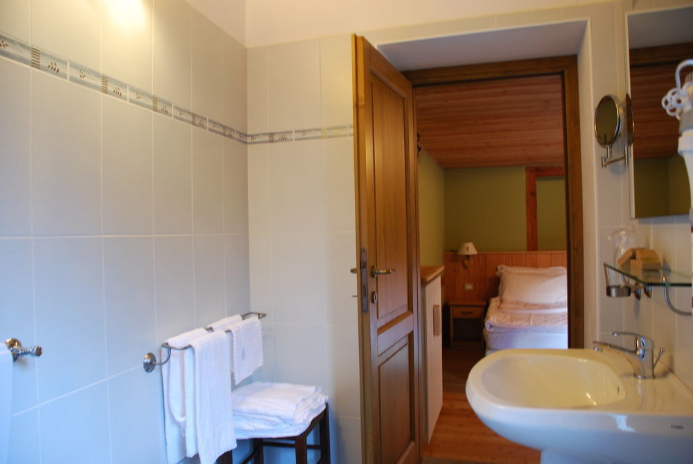 Hôtel Casa Walser à Riva Valdobbia Extérieur photo